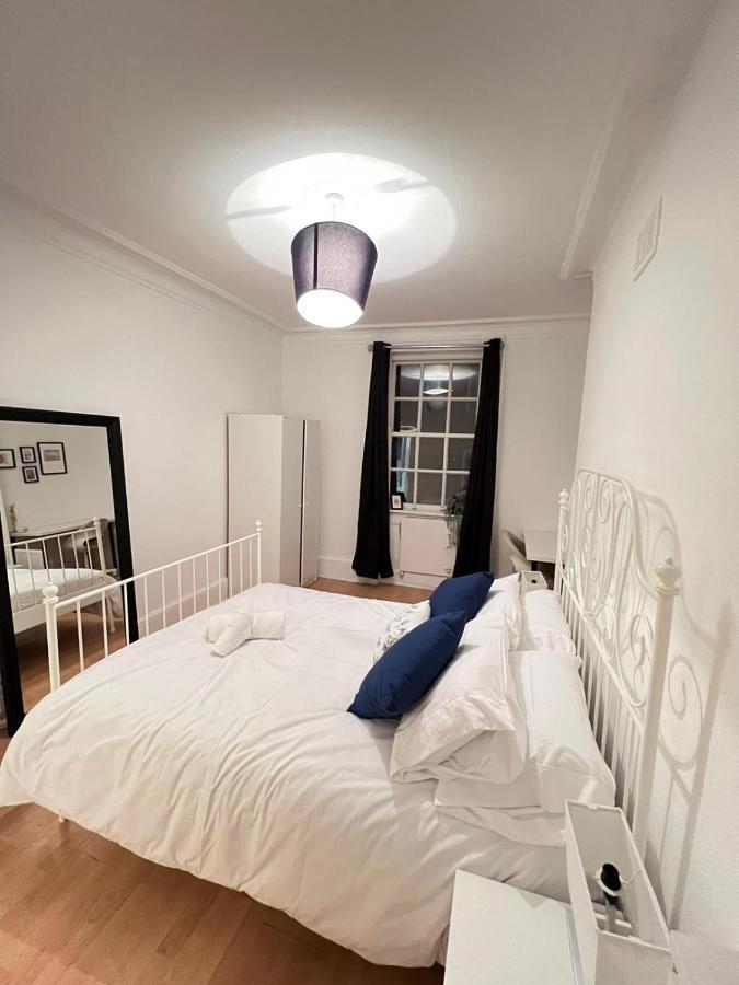 Lovely 2 Bed Flat In Soho! Londres Exterior foto