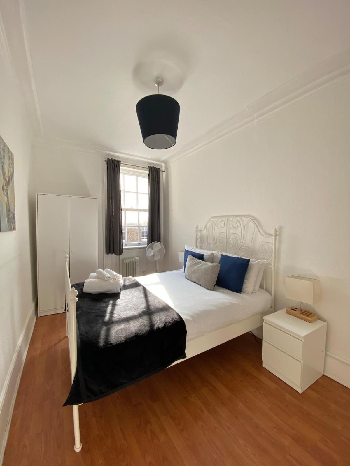 Lovely 2 Bed Flat In Soho! Londres Exterior foto